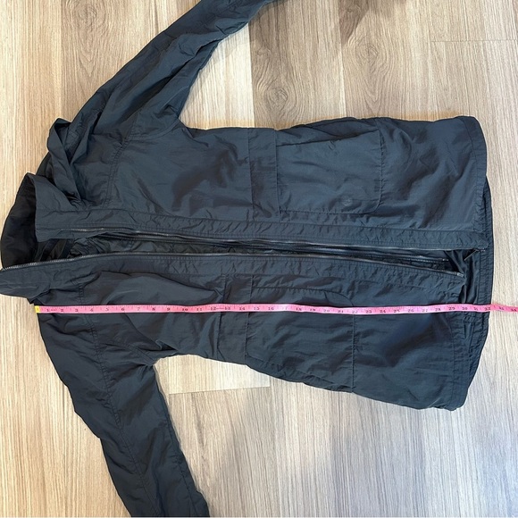 Lululemon Keep On Trek 3-in-1 Jacket Women’s size 4 rain jacket removable vest - Picture 12 of 12